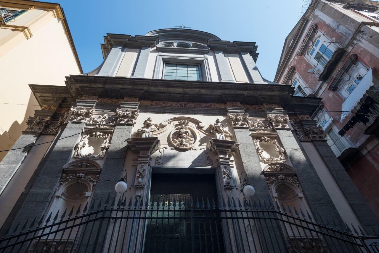 Stanzulell * Naples
